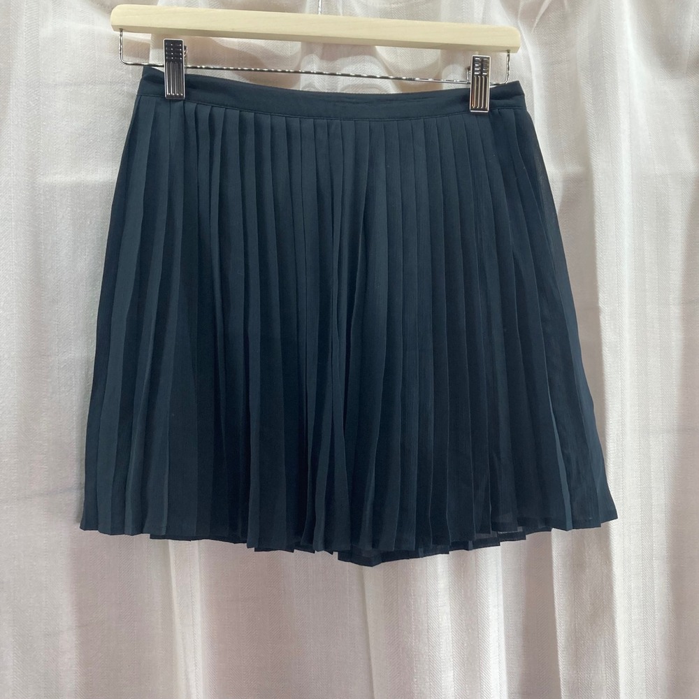 Abercrombie Fitch Black Pleated Skirt Mini Size XS Polyester Mesh‎ Layer